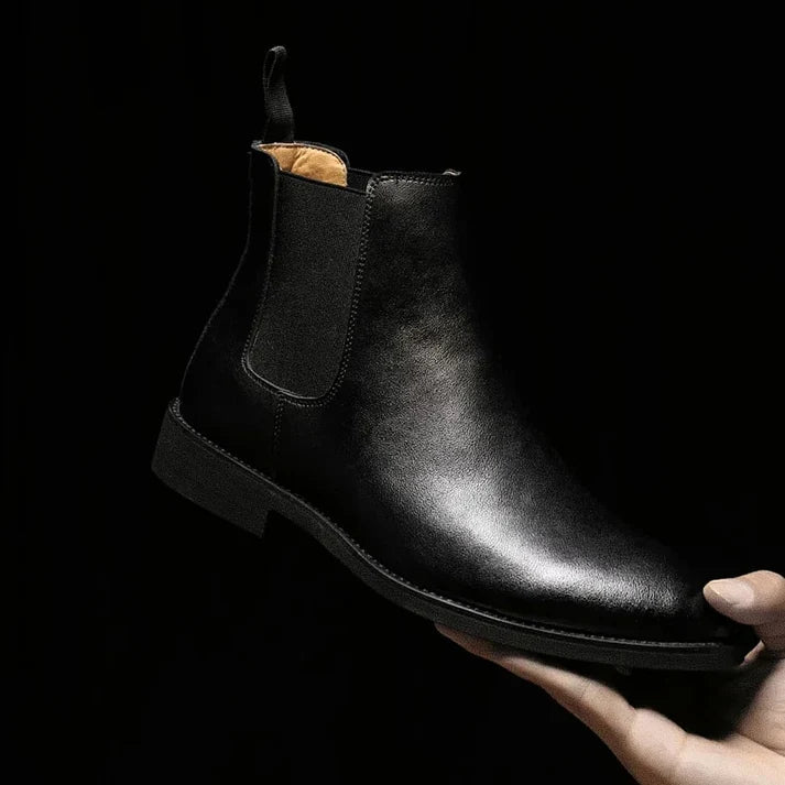 Bota Chelsea em Couro Masculina Ferrutini FRT249