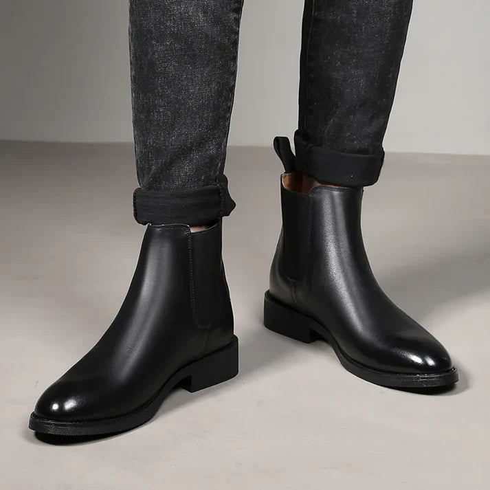 Bota Chelsea em Couro Masculina Ferrutini FRT253
